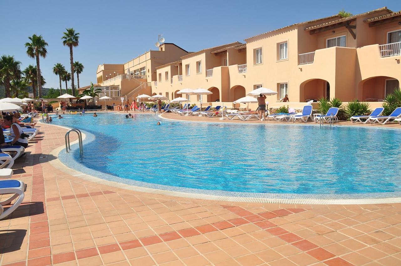 Arenas De Son Bou Hotel Eksteriør billede