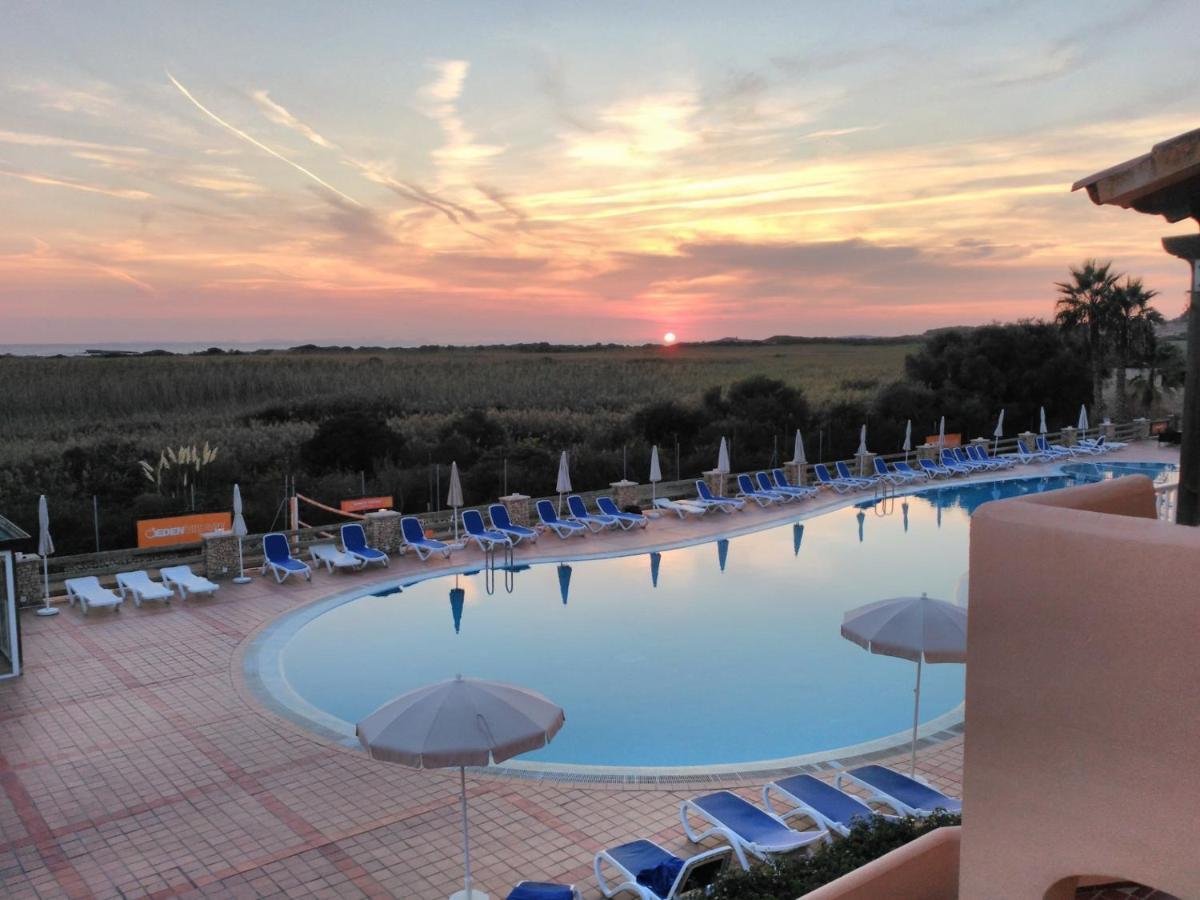 Arenas De Son Bou Hotel Eksteriør billede