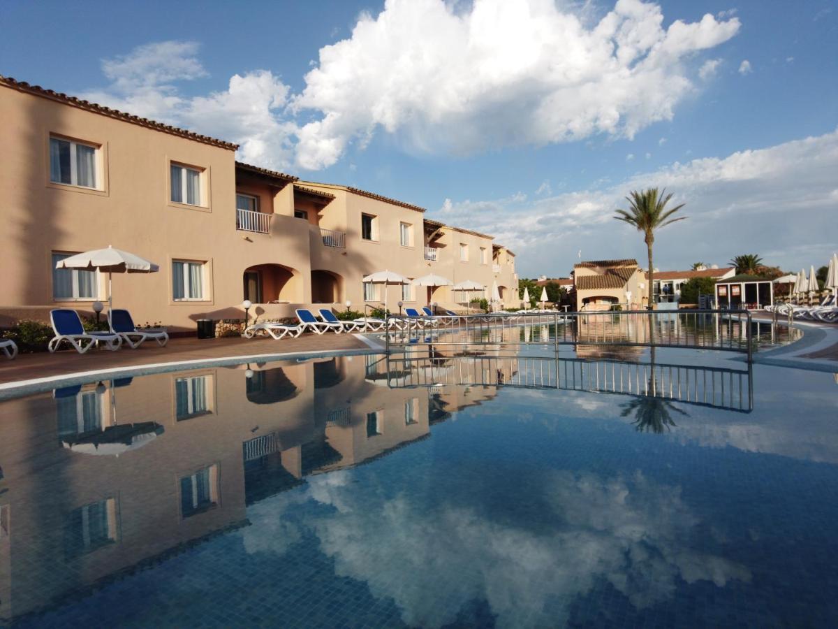Arenas De Son Bou Hotel Eksteriør billede